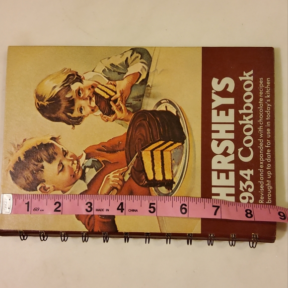 Vintage Hersheys 1934 Spiral Cookbook Revised & Expanded 1971 - Picture 12 of 17